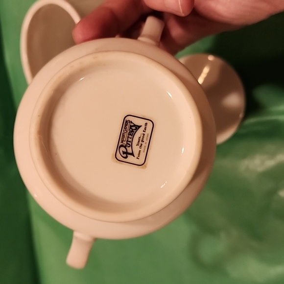 Mount Clemens Christmas Tree Cream & Sugar Set - Picture 5 of 8